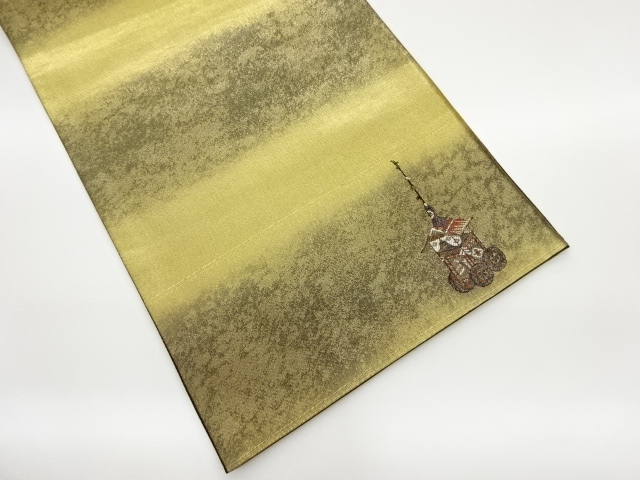 長刀鉾に横縞模様織出し袋帯